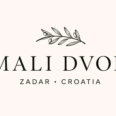 Mali Dvor Villa *